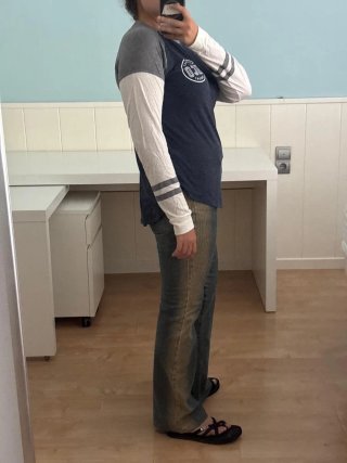 Camiseta Hollister manga larga