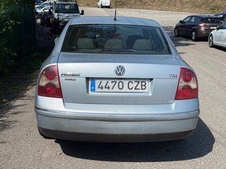 Volkswagen Passat 2004