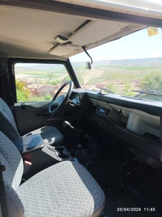 Land Rover Defender 1996