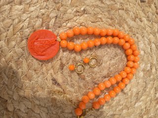 Virgen Del Rocío Collar y Pendientes Coral