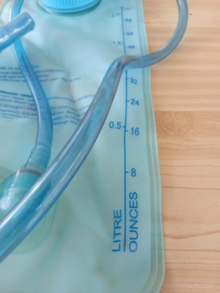 Depósito Camelbak 2L sin estrenar