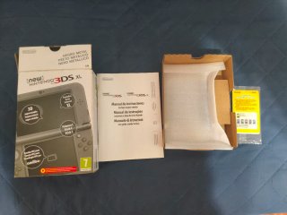 Caja Nintendo 3DS XL