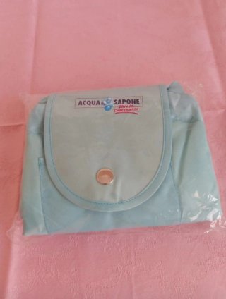 Pochette morbida colore azzurro