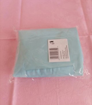 Pochette morbida colore azzurro