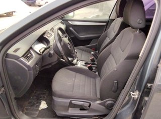 1873611 skoda colector admisión 06k133201 octavia