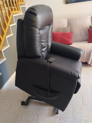 Sillón eléctrico polipiel negro