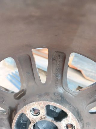 Llantas con neumáticos Honda