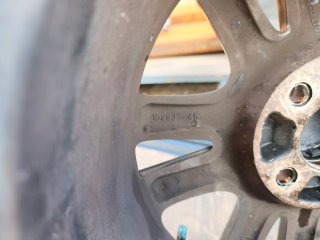 Llantas con neumáticos Honda