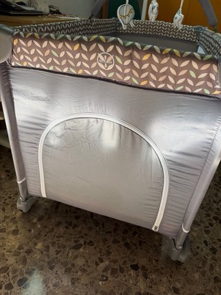 Cuna de viaje con colchón