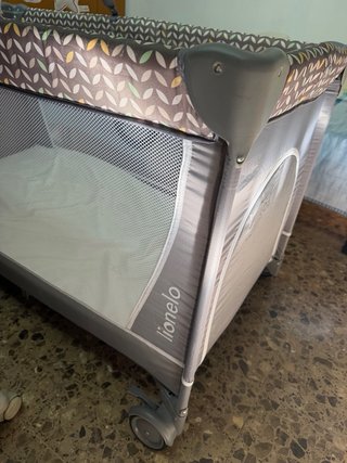 Cuna de viaje con colchón