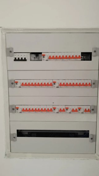 ⚡ ELECTRICISTA AUTORIZADO EN MÁLAGA