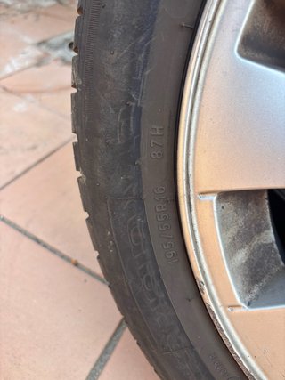 Juego de 4 llantas BMW 16 originales con neumático