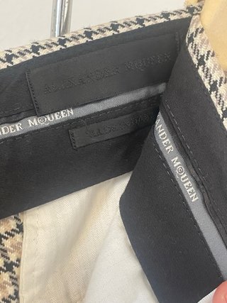 Pantalón Alexander McQueen cuadros beige/negro