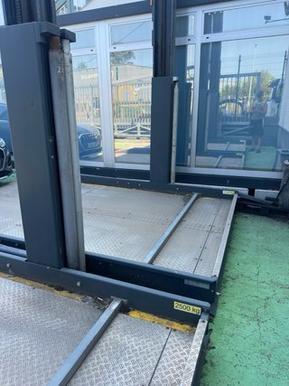 Elevador móvil SM Liftparker 2.500 kg