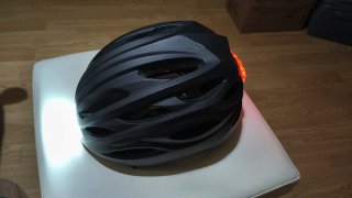 Casco Youin con Luces LED (negro; Talla L)