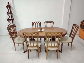 Mesa comedor extensible y 6 sillas