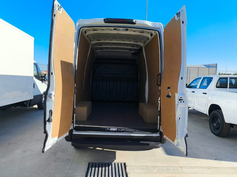 Iveco Daily 2021, foto 6