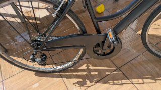 Bicicleta de paseo negra