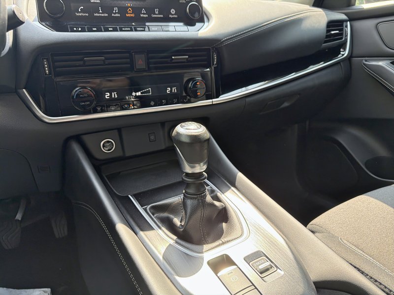 Nissan Qashqai DIG-T mHEV 4x2 Acenta (2021) 2022, foto 10