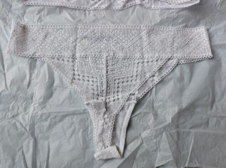 Conjunto Lencero de Encaje Blanco Boho Oysho