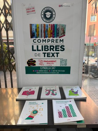 Disponemos de libros de 1- Bach. de EDEBE