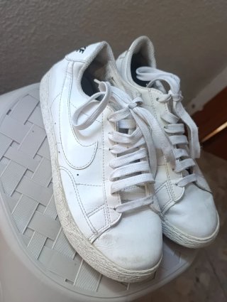 Zapatillas Nike Niña Talla 35.5 Blancas