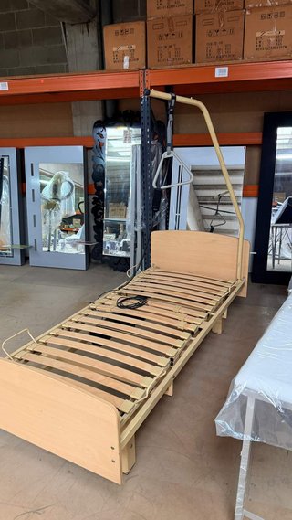 CAMA ARTICULADA ELÉCTRICA GERIÁTRICA