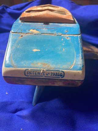 Barco de madera antiguo para restaurar