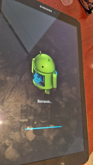 Samsung Galaxy Tab E SM-T560 Negra