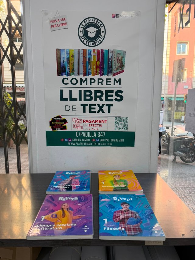 Disponemos de libros de 1- Bach. de