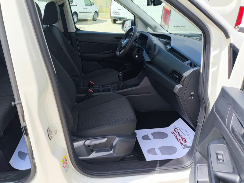 Volkswagen Caddy 2.0 TDI Kombi 2021, foto 13