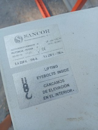 Transformador Eléctrico Corriente Trifasico