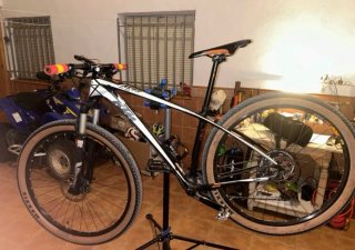 Bicicleta KTM 29 Montaña