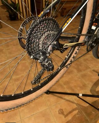 Bicicleta KTM 29 Montaña