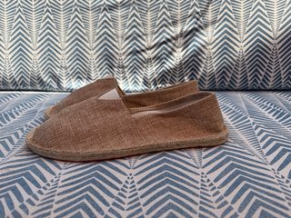 Alpargatas Crema Talla 43