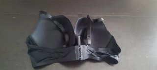 Sujetador negro talla 105D
