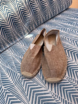 Alpargatas Crema Talla 44