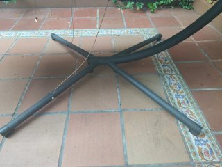 Hamaca Mecedora colgante, con pie y toldo.