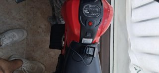 Moto Infantil Eléctrica Roja y Negra