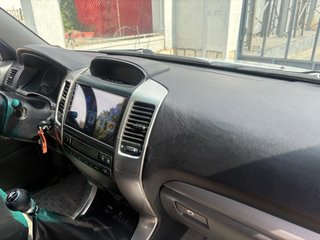 Toyota Land Cruiser 120