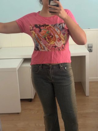 Camiseta rosa estampada