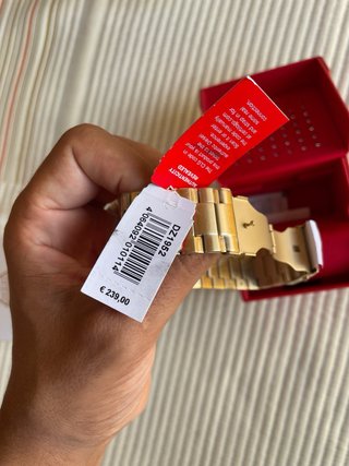 Reloj Diesel Dorado Caja Roja