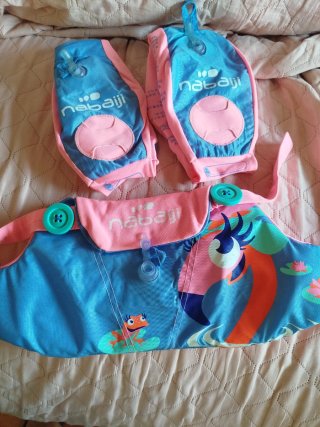 Manguitos y cinturón Nabaiji para natación