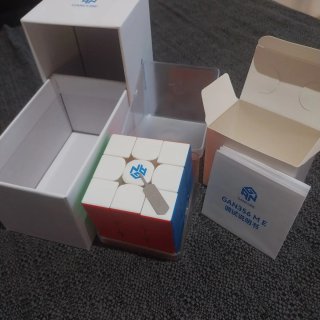 Cubo Rubik GAN 356 M 3x3