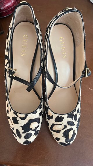 Zapatos Guess Leopardo Mujer