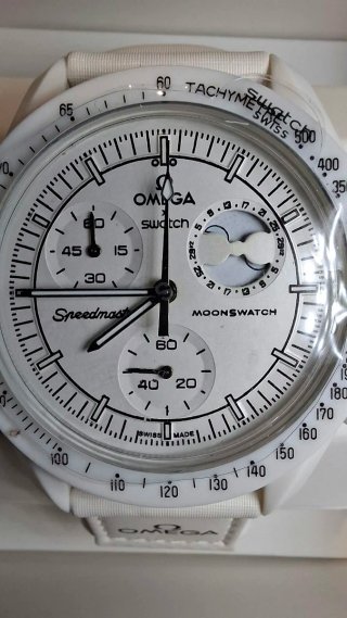 Omega x Swatch Speedmaster Moonswatch Bianco
