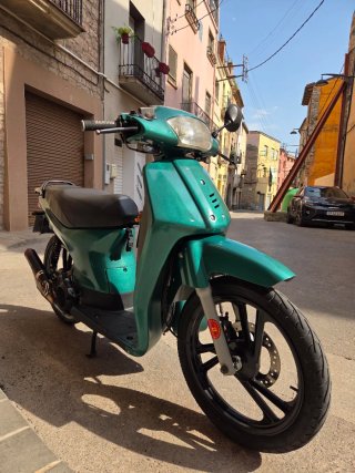 Honda Scoopy 100