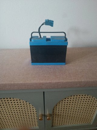 Batería para tractor de juguete