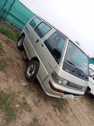 MITSUBISHI L300 1994