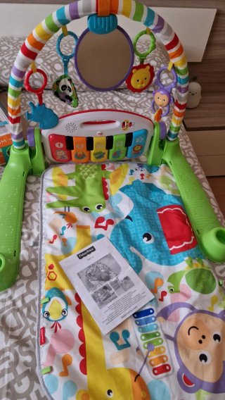Gimnasio Piano Pataditas Fisher-Price